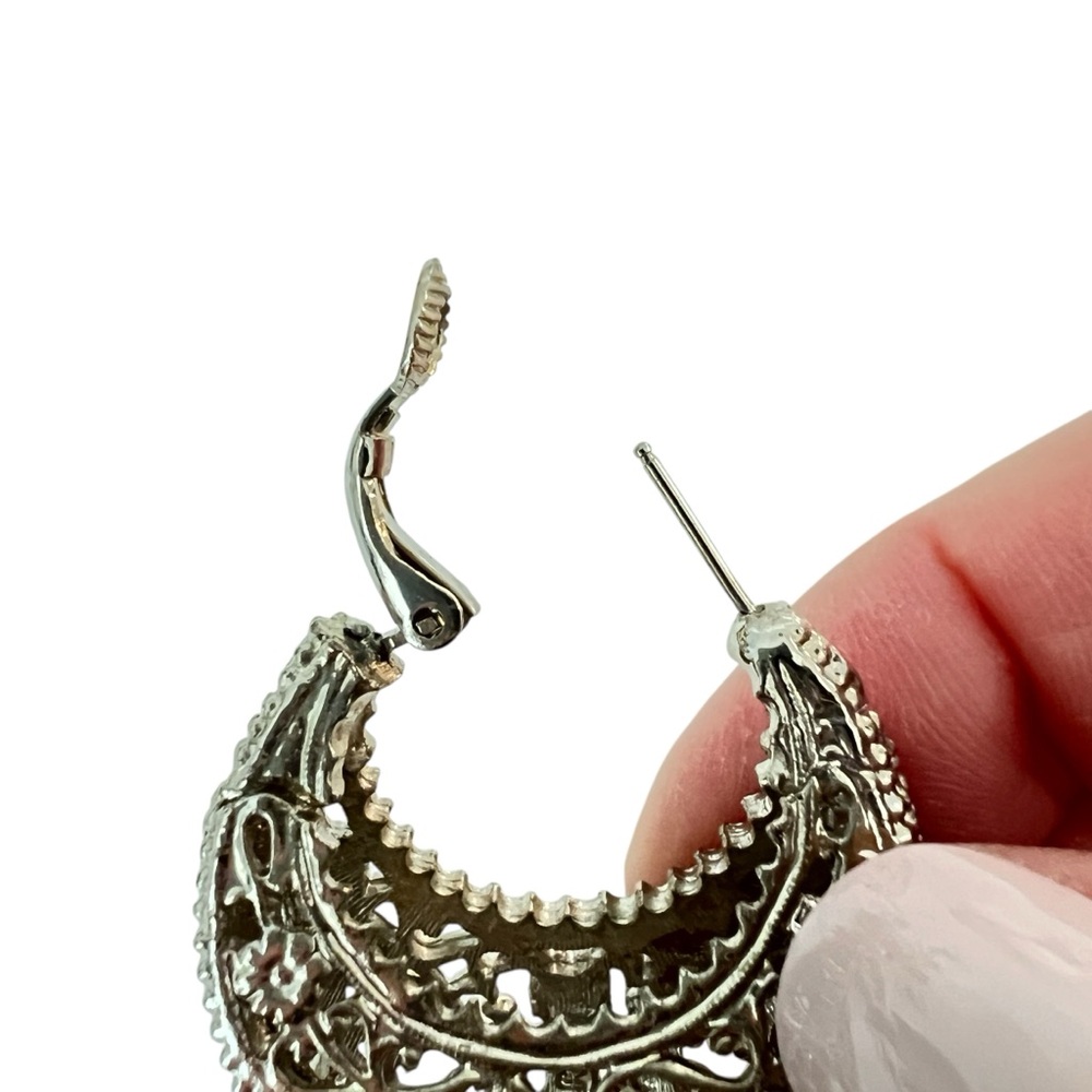 Silver-tone Crescent Filigree Earring with Beaded Texture- single earring - Picture 3 of 9